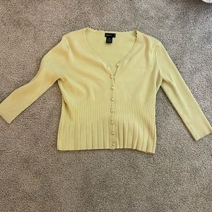 Quarter sleeve button up blouse